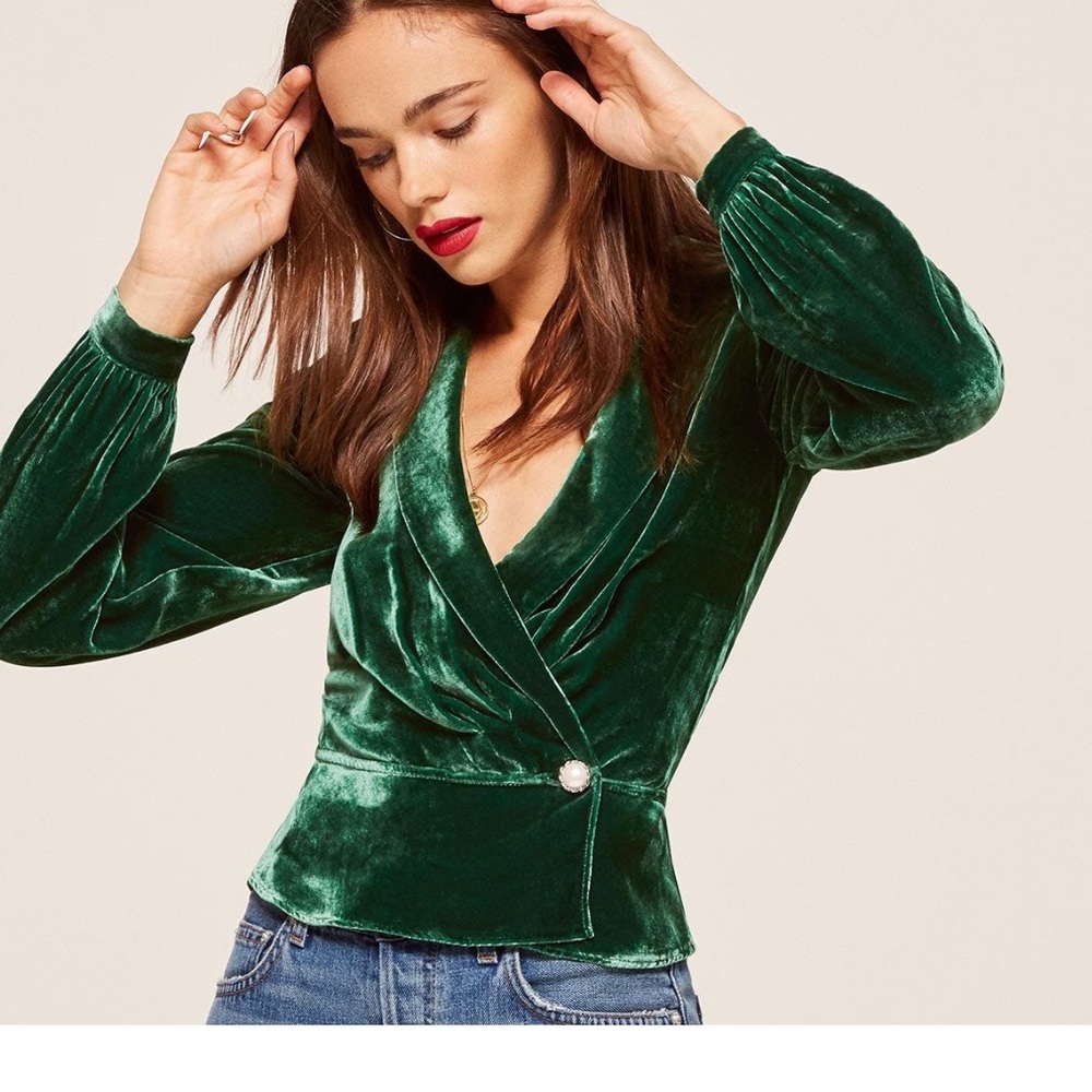 Black velvet Anastasia top- S